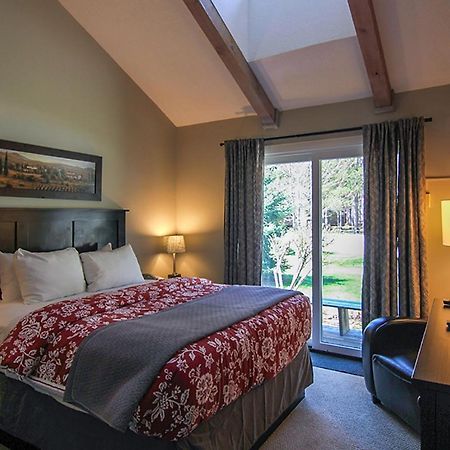 Отель Crystal Mountain Thompsonville Экстерьер фото